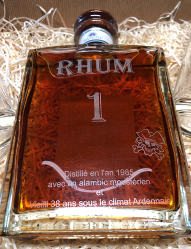 Exemple gravure bouteille de Rhum