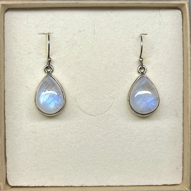 Boucles d’oreilles en argent et Péristérite 