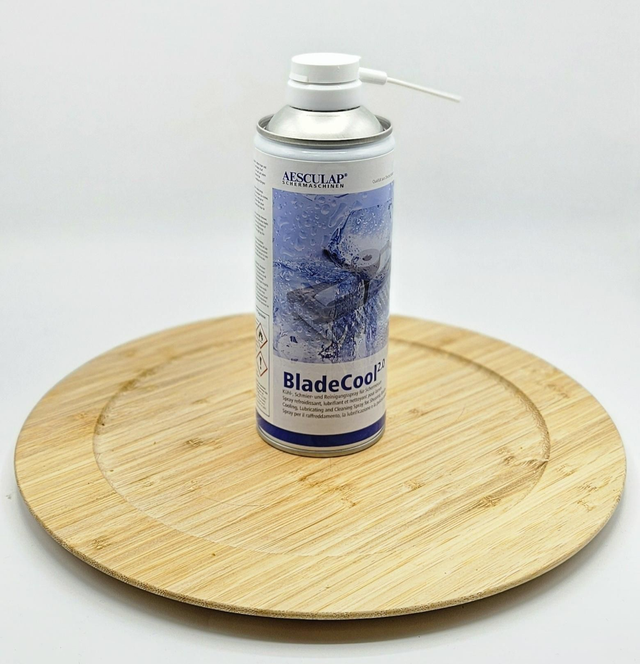 Blade & Cool Spray