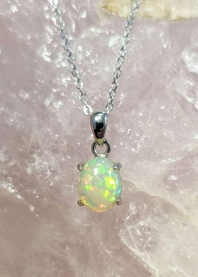 Pendentif Opale Éthiopienne 