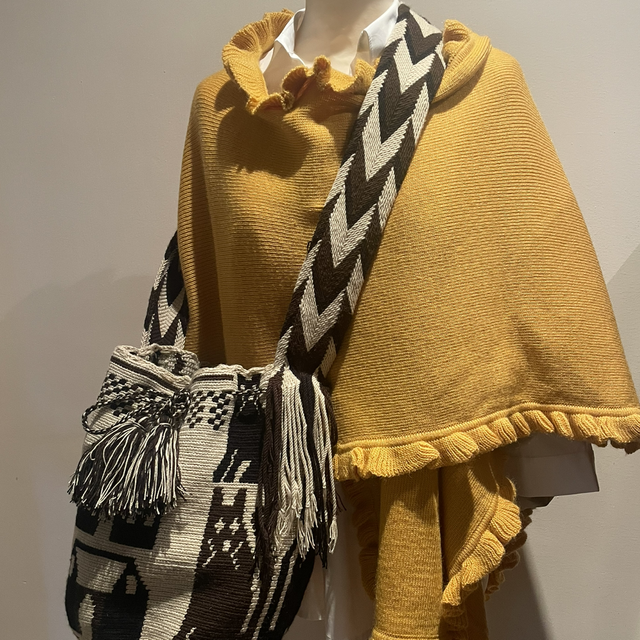 Alpaca omslagdoek alpaca mix oker