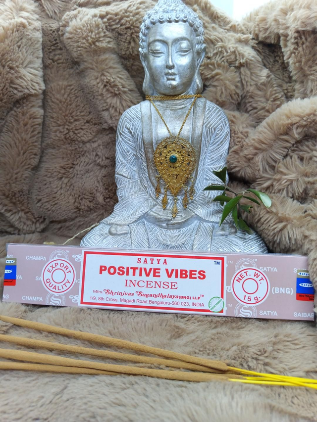 Encens SATYA " Positives vibes" 