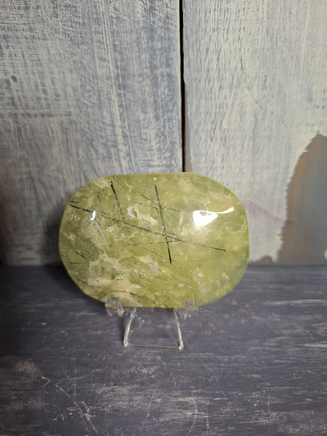 Prehnite Palmstone 
