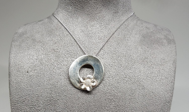 Flower ring fine silver pendant