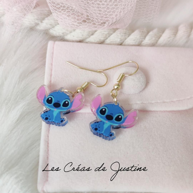 Boucles d&#039;oreilles Stitch 