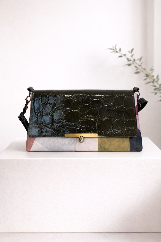 Lady Downtown - Olivia