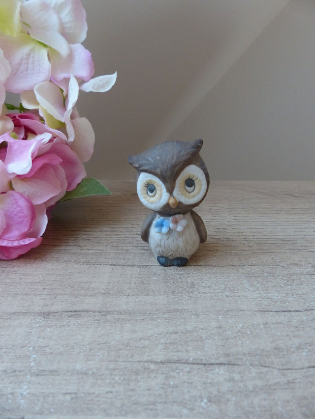 Vintage figurine chouette marron en porcelaine, figurine mignonne petite chouette avec fleurs, Singapour collection
