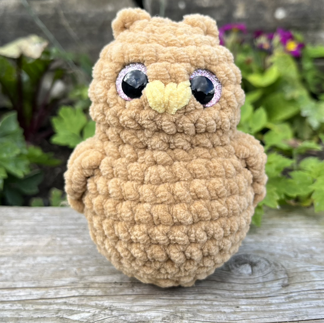 Plushie Pals "Owl - Brown"