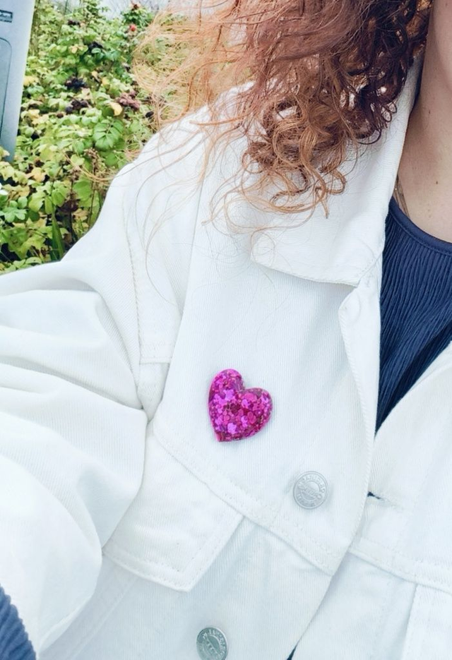 Les broches &quot;Du Love&quot;