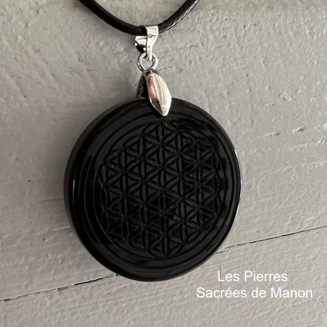 Pendentif Fleur de vie Obsidienne Noire 