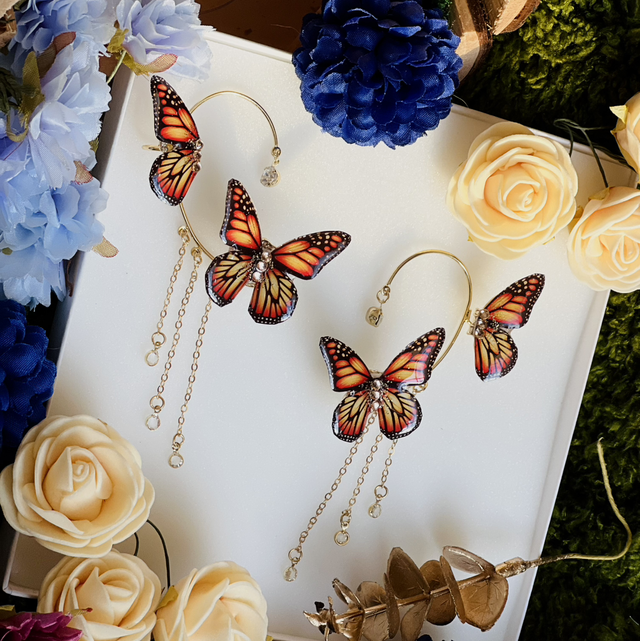 Papillons monarque or complets 