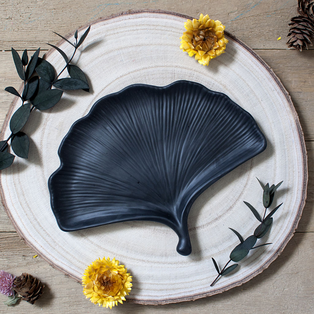 Plateau Ginkgo en Jesmonite : Noir