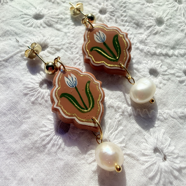 IRA - White Tulip Flower Pearl Drop Earrings