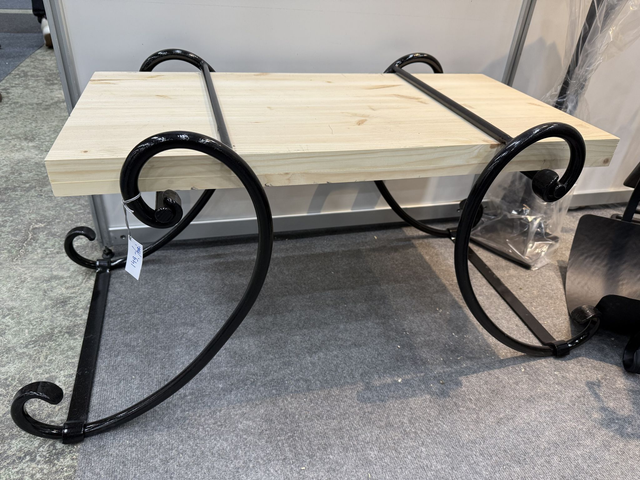 Penkin rautaiset jalat / pari