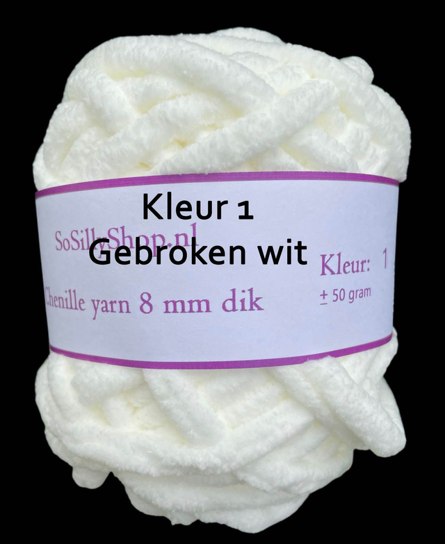 Chenille fluffy yarns 8 mm dik 45 grams