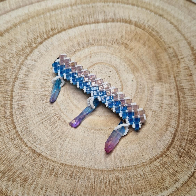 Barrette avec quartz rose et bleu