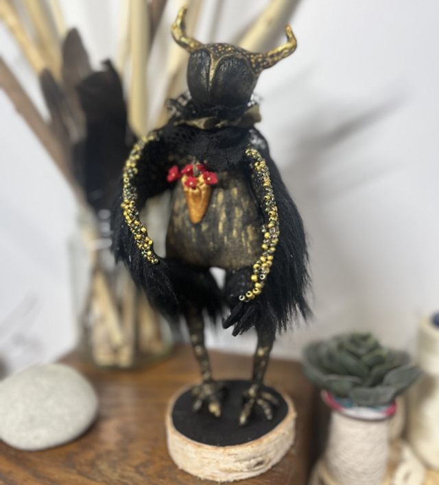 « Cœur d’Or » Poupée d’art et d’intention 