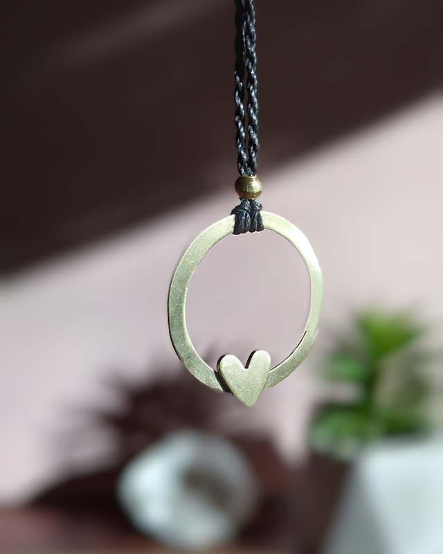 Collier cœur de laiton