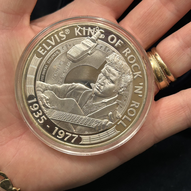 Limited Edition silver proof Elvis Presley coin