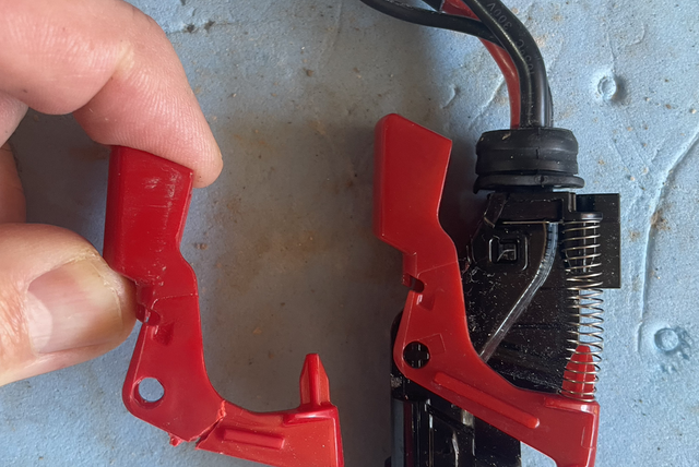 Dyson V10-V11 Trigger Replacement