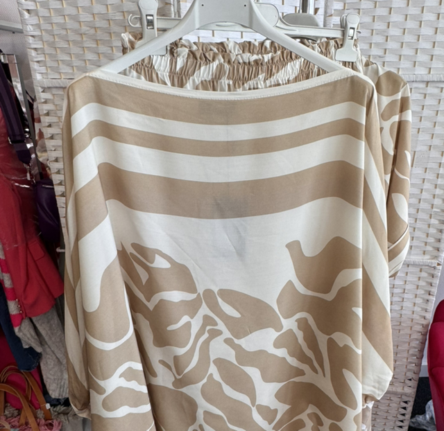 BU30 Bluse Muster beige/Offwhite B ca.69 L ca.70