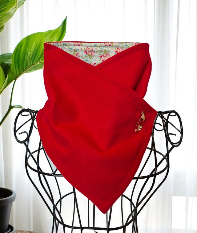 Stunning Red Cashmere Cozy Wrap (2)