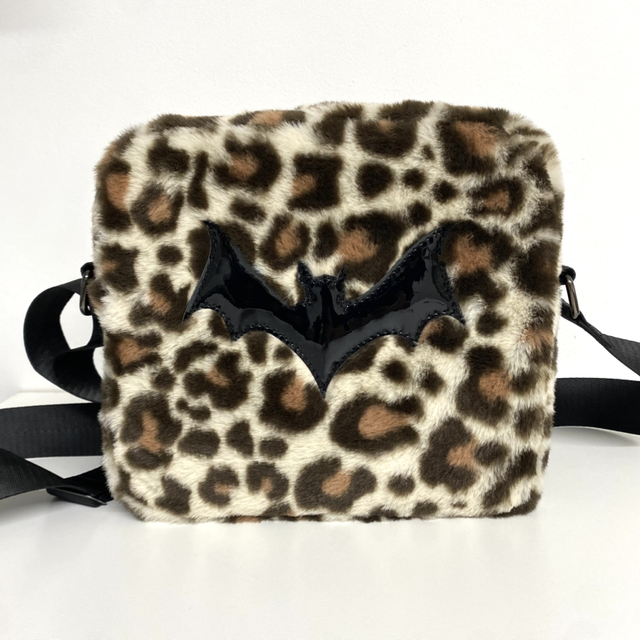 Leopard Print faux Fur Crossbody Bag