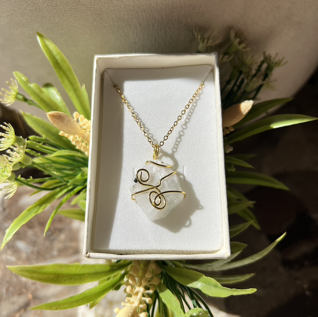 Pietra di luna grezza , prov : Brasile 🇧🇷, acciaio inox 