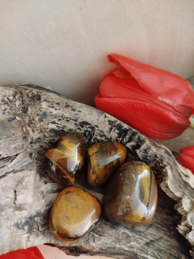 Oeil de Tigre , Pierre roulé