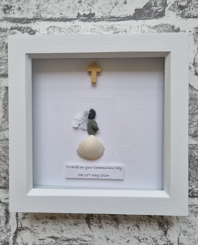 First Communion Personalised Pebble Art Picture/Gift 