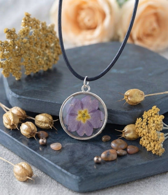 Collier Primevère Violet 