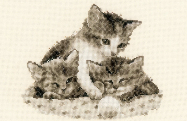 Counted Cross Stitch Kit: Three Little Kittens 
