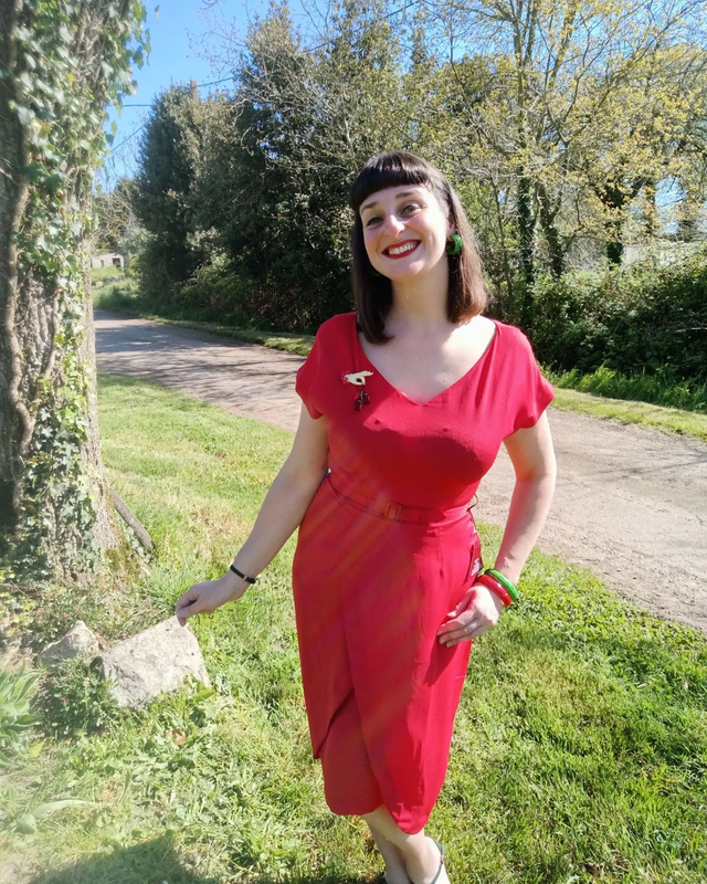 Robe tulipe "Dita" rouge rubis