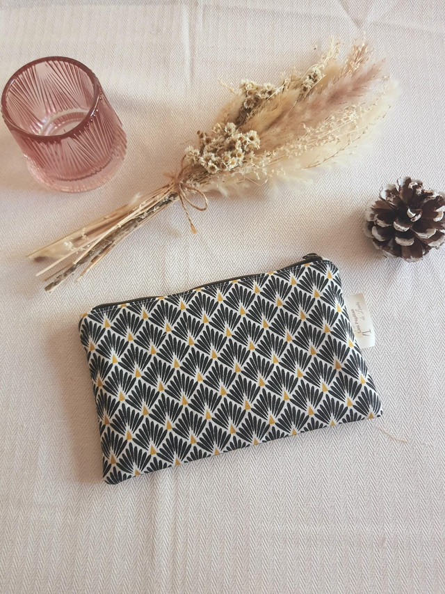 Trousse rétro noir