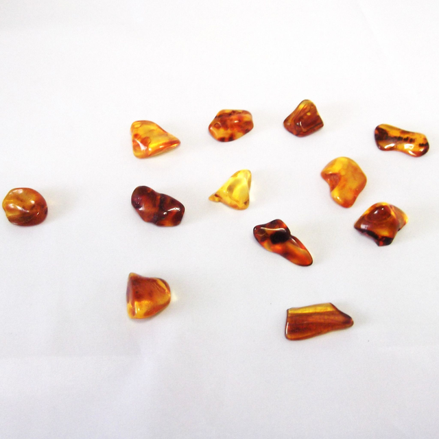 Amber tumble stone