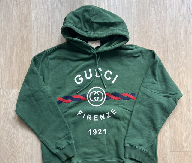 Gucci hoodie size XL preowned
