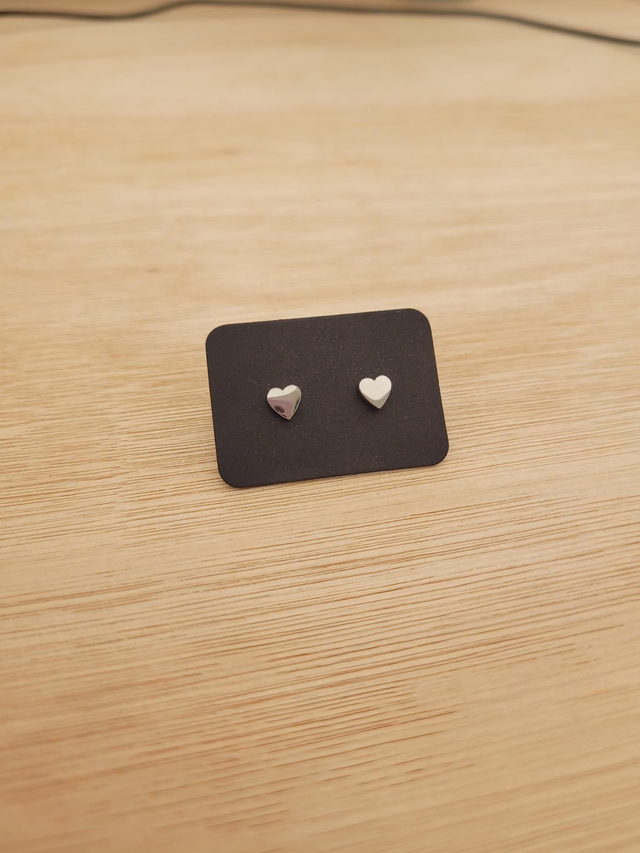 Stainless steel Heart stud earrings - SL-007