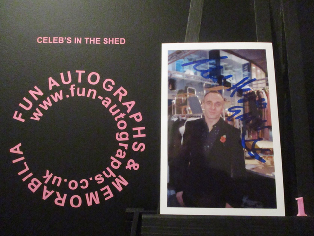 Mark Heyes Authentic Autographed 6x4 Our Facing White Border Photograph (1)