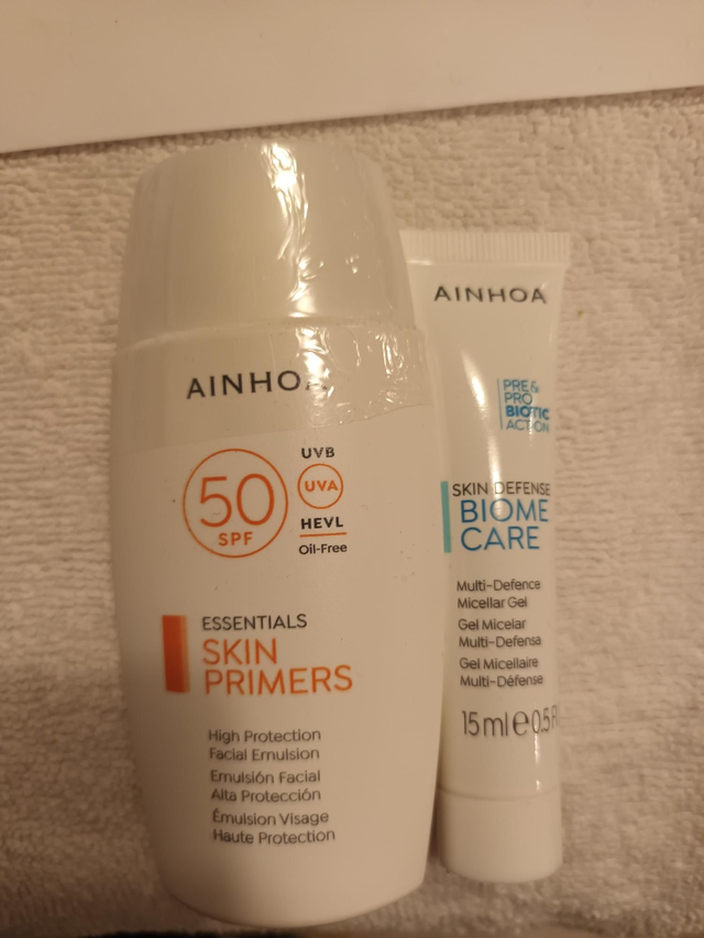 SPF 50 Hydratačno ochranná emulzia  - 50ml + umývací micelárny gél 15ml VÝPREDAJ