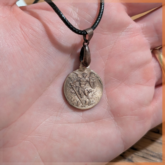 Médaille St Michel (Personnalisable)