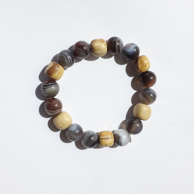 Botzwana Banded Agathe Palo Santo Bracelet