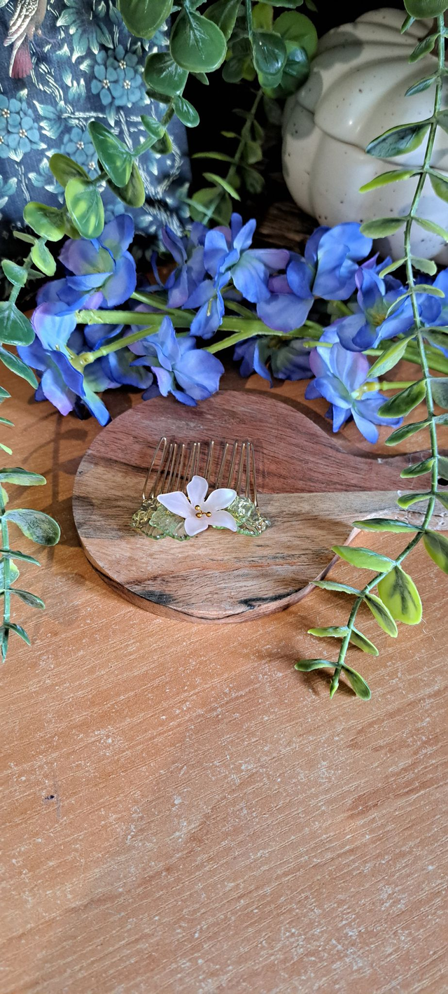 Peigne à cheveux fleur rosée