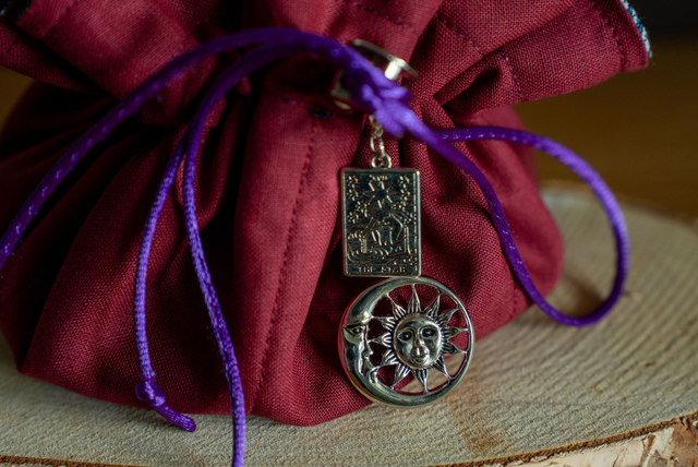 Long may he reigns - Molly inspired dice bag