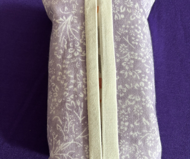 Pocket Tissue Cover/Holder Flower Design Mouve including tissues