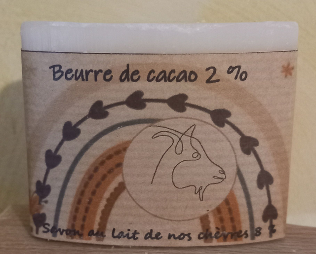 Savon au lait de nos chèvres 8% et au beurre de cacao 2%