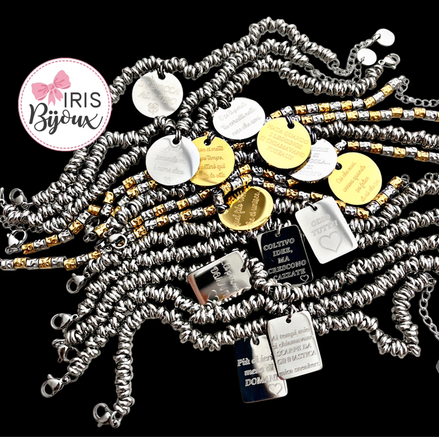 Bracciale con targhetta incisa 