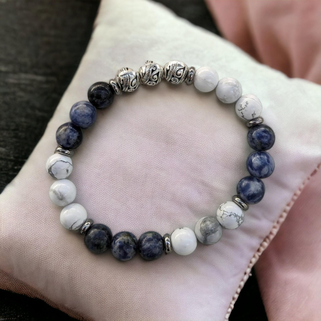 Communication/ Timidité et Hypersensibilité/ Bracelet Sodalite et Howlite - 8 mm
