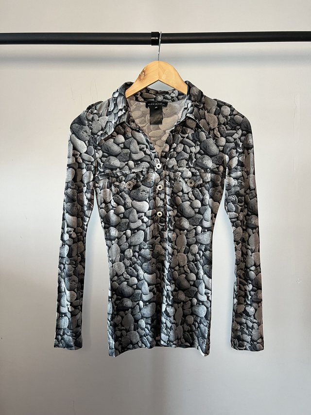 Trompe-l'oeil rocks shirt #0028