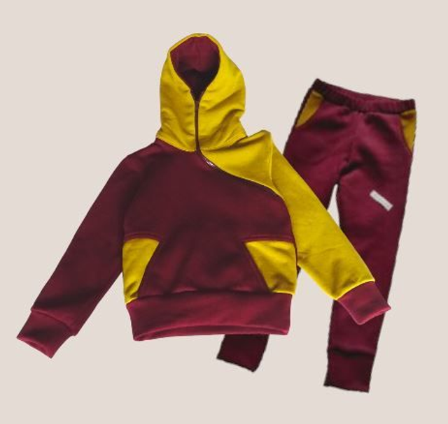 Jogging à capuche Bordeaux et Jaune