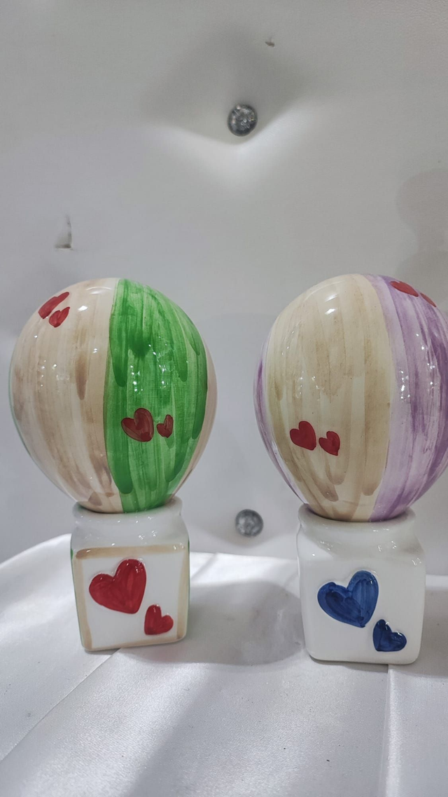 Mongolfiera in ceramica capodimonte